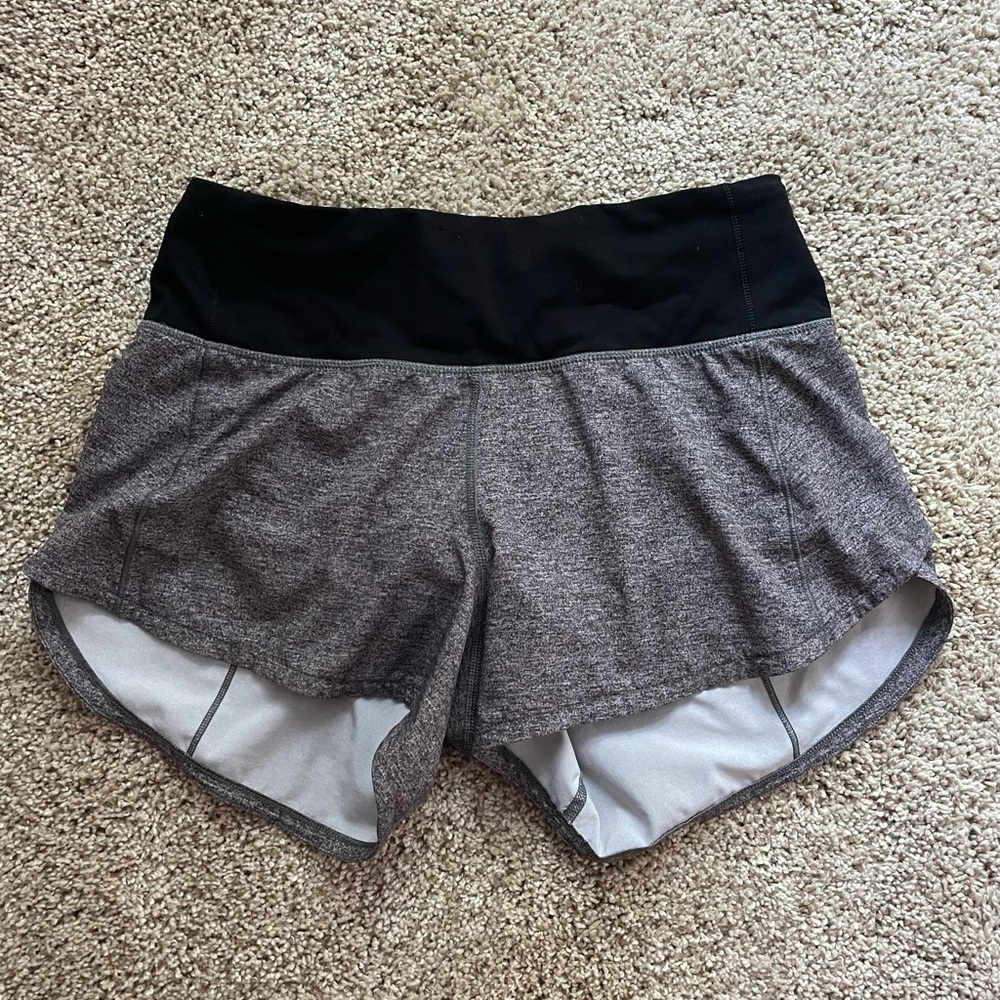 Speckled grey and black Lululemon Speed up Shorts (Size 2, 4 inch)